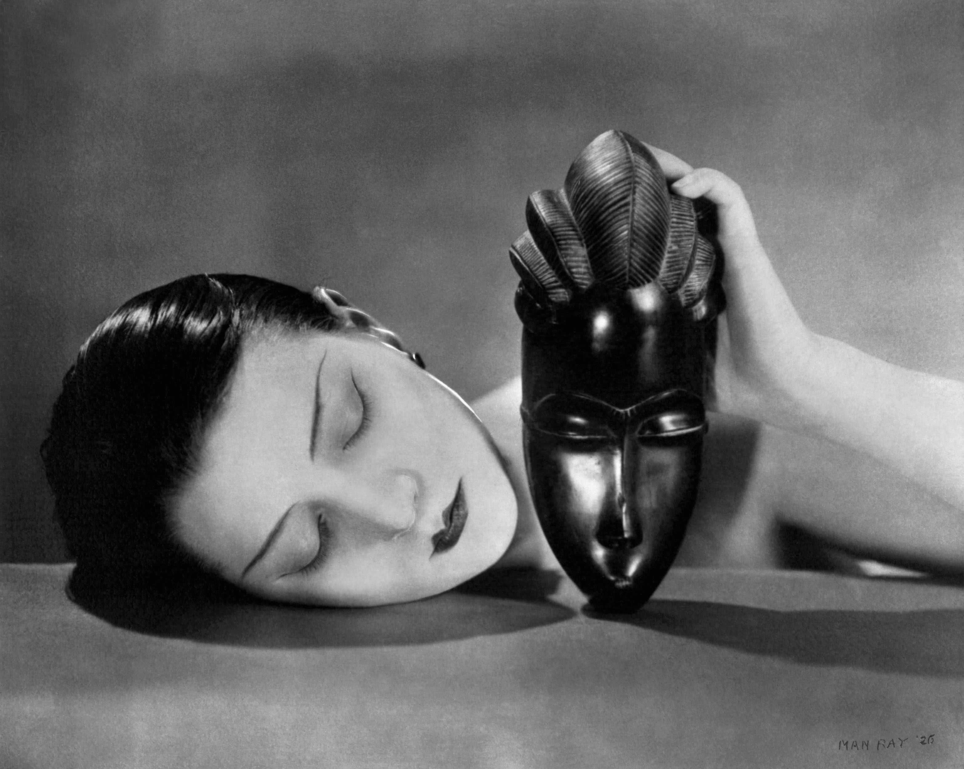 Noire et Blanche, 1926